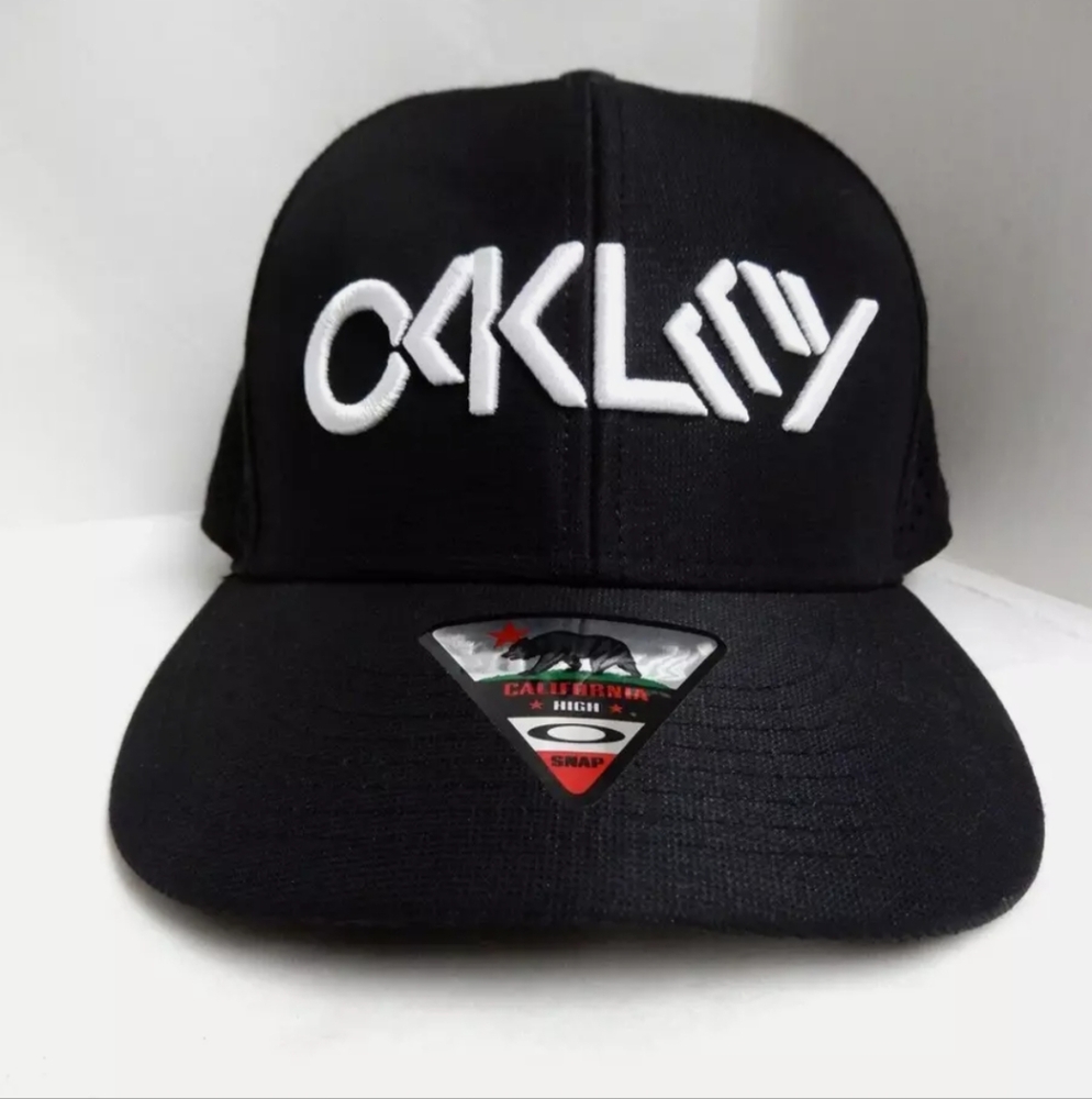 Oakley Black California Embroidered Logo Hat BRAND NEW